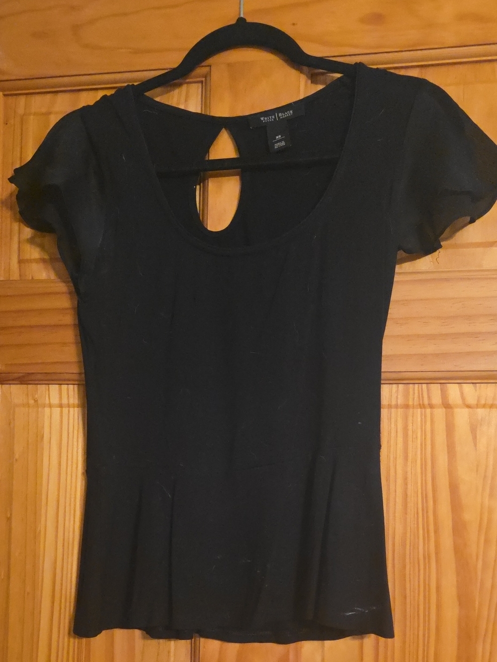 White House Black Market Black Scoop Neck Short Sleeve Tee with Back Keyhole